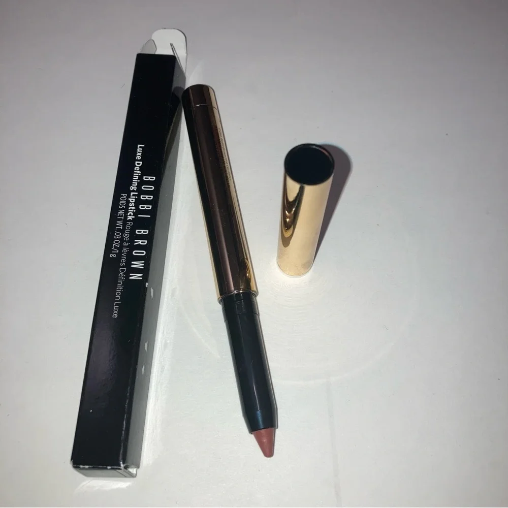Bobbi brown lipstick